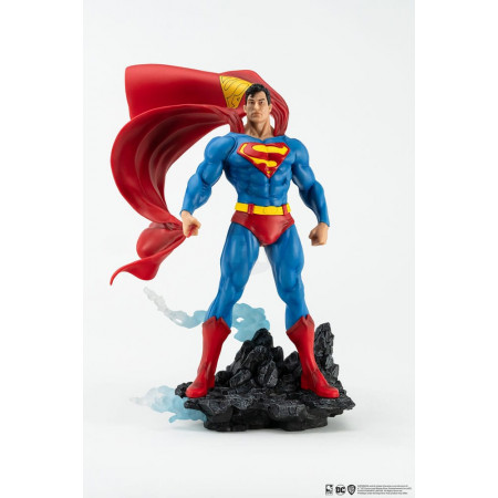 Superman PX PVC socha 1/8 Superman Classic Version 30 cm